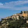 Eze Village dans dans son intégralité vu depuis l'est. Filigrane avec le logo de Ronda Tour et son adresse web www.ronda-tour.com sur la photo.